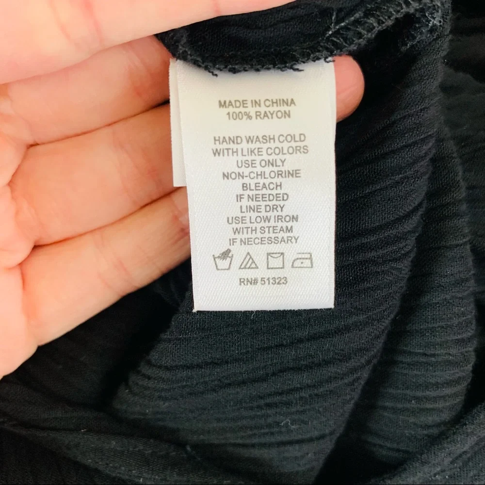 CeCe Crinkle Rayon Jumpsuit 1X Black 3135 - Picture 10 of 11